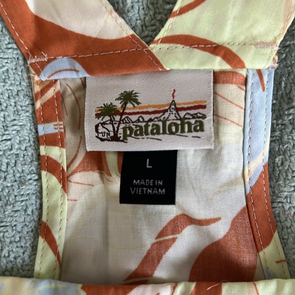 Patagonia women’s LARGE Pataloha ROMPER - Picture 4 of 5